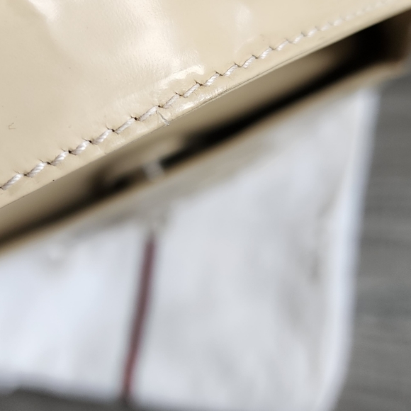 Gucci Tom Ford Structured Bag - Picture 13 of 16